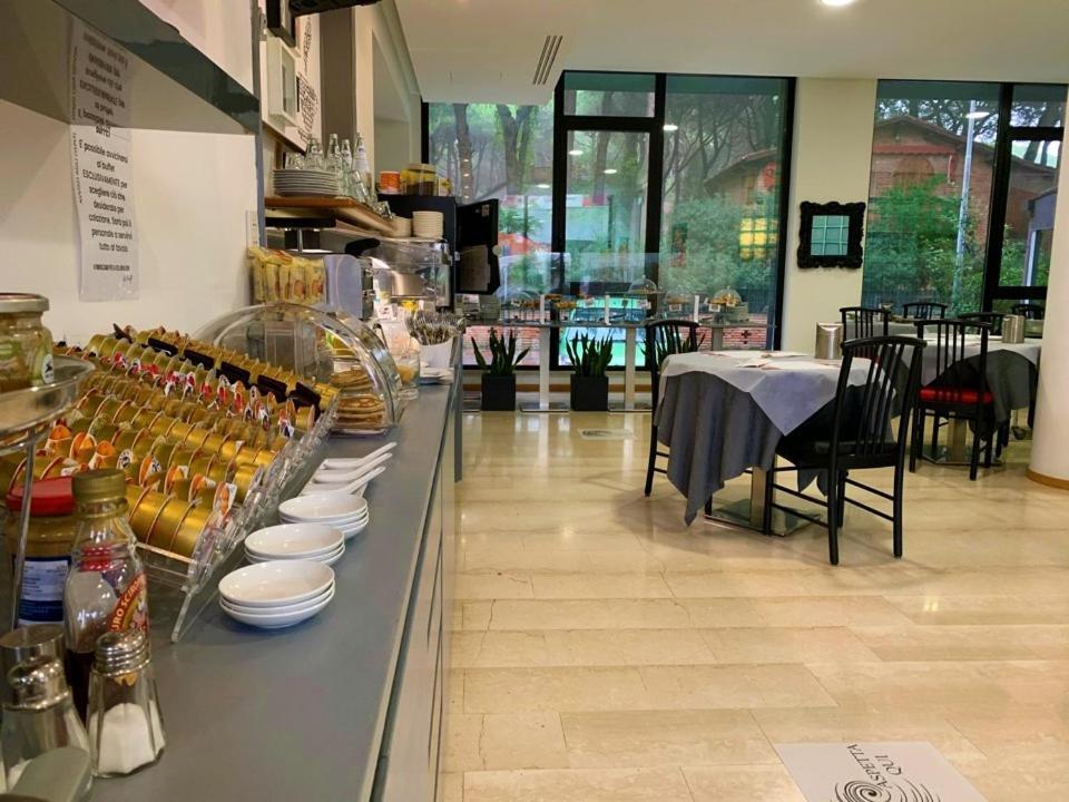 Hotel Logonovo Llido Degli Estensi Eksteriør billede