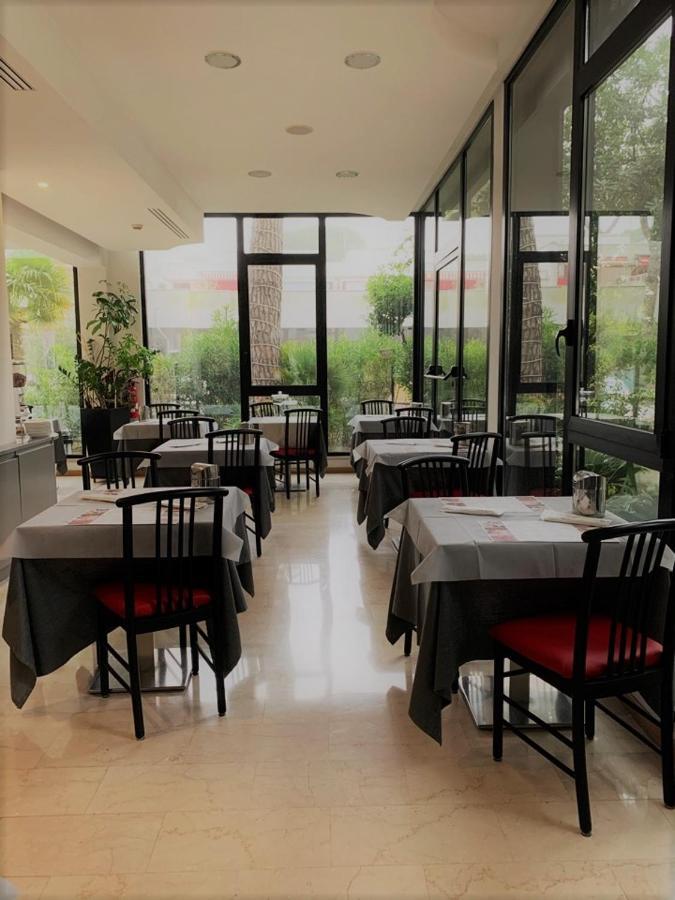 Hotel Logonovo Llido Degli Estensi Eksteriør billede