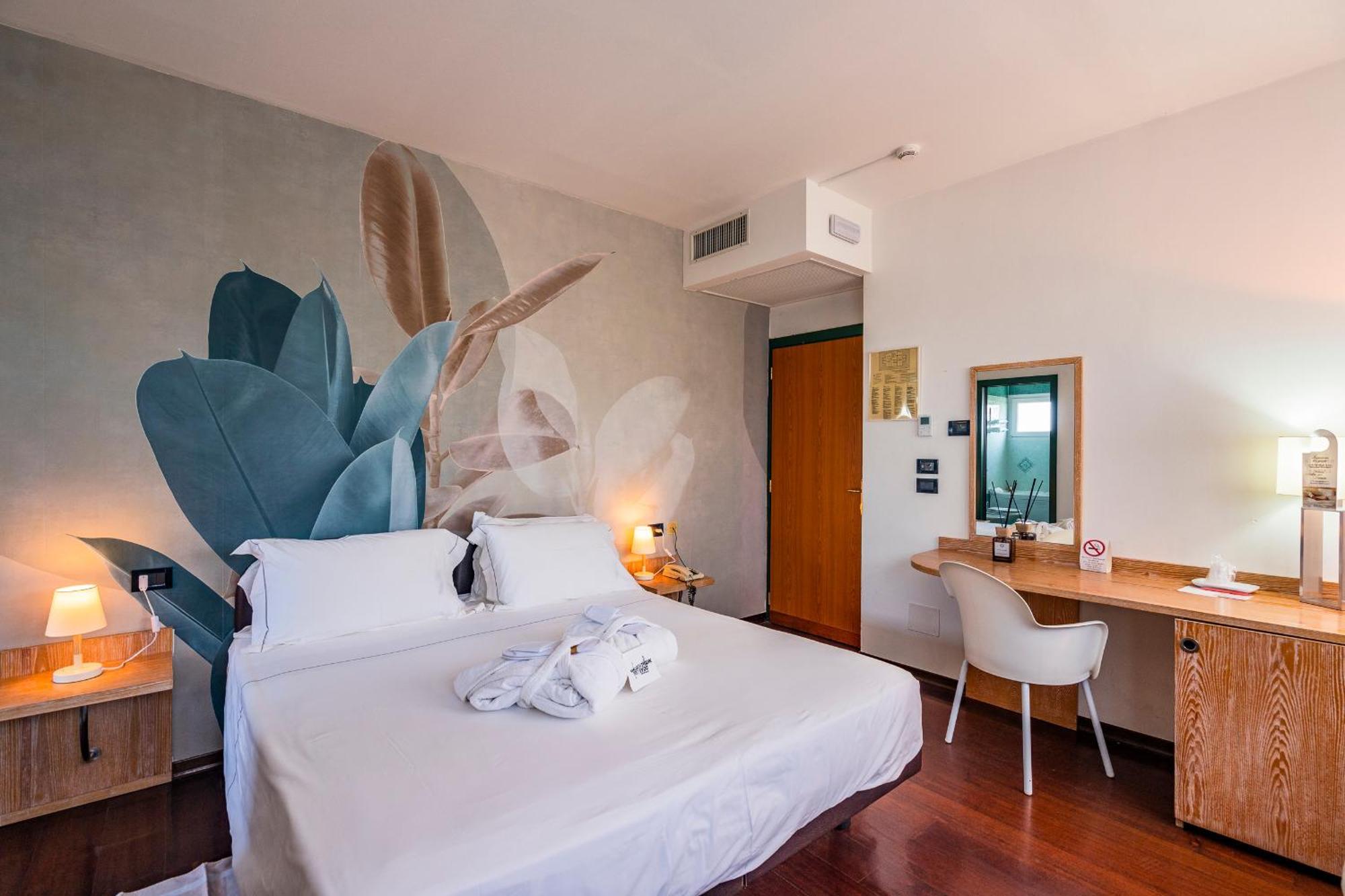 Hotel Logonovo Llido Degli Estensi Eksteriør billede